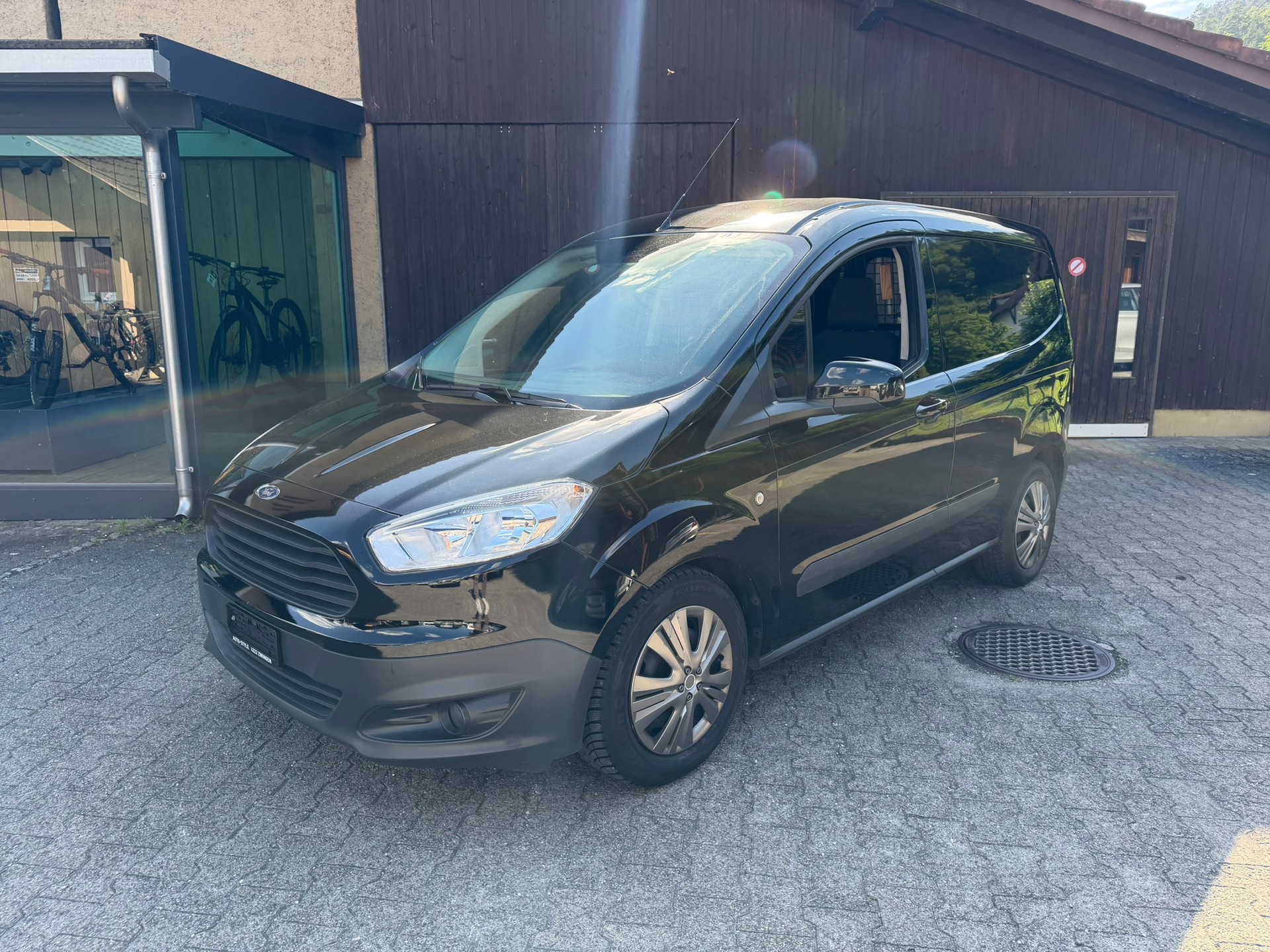 FORD Transit Courier Van 1.0 EcoBoost Ambiente