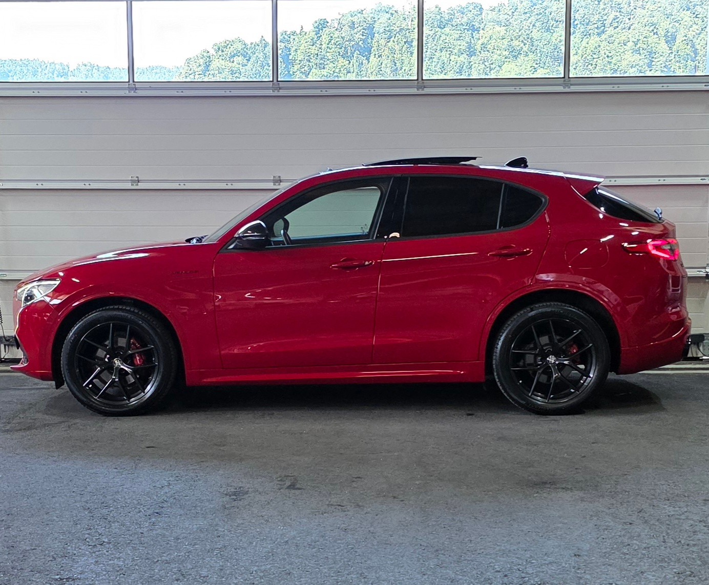 ALFA ROMEO Stelvio 2.0 Veloce Q4 Automatic-showroom-element-1