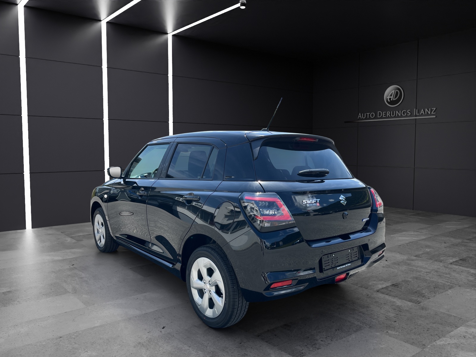 SUZUKI Swift 1.2 Sakura Hybrid 4x4-showroom-element-3