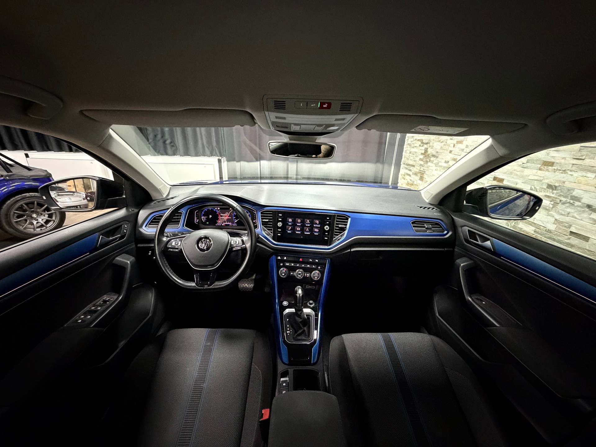 VW T-Roc 1.5 TSI EVO Advance DSG-image-25