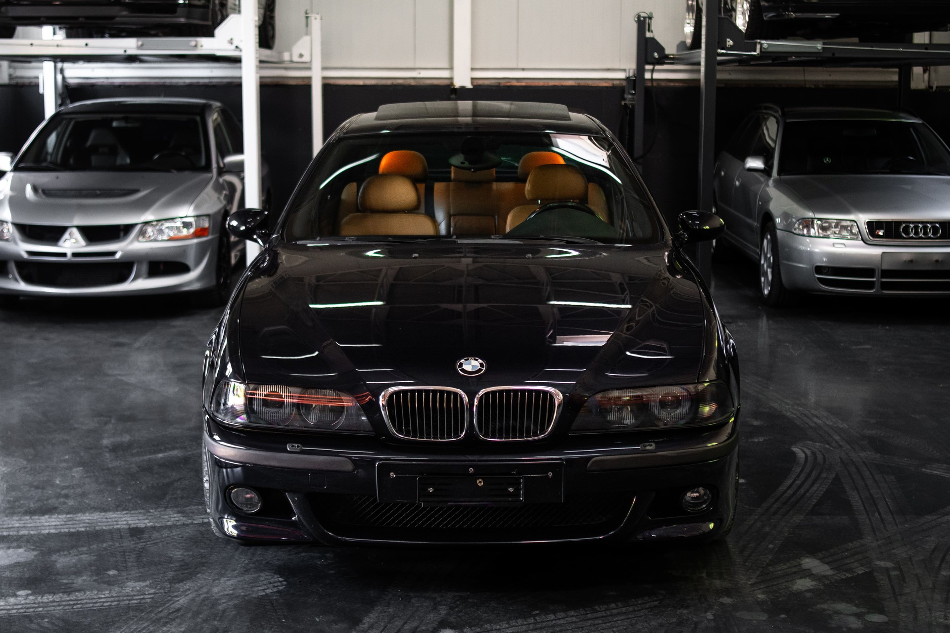 BMW M5-image-1