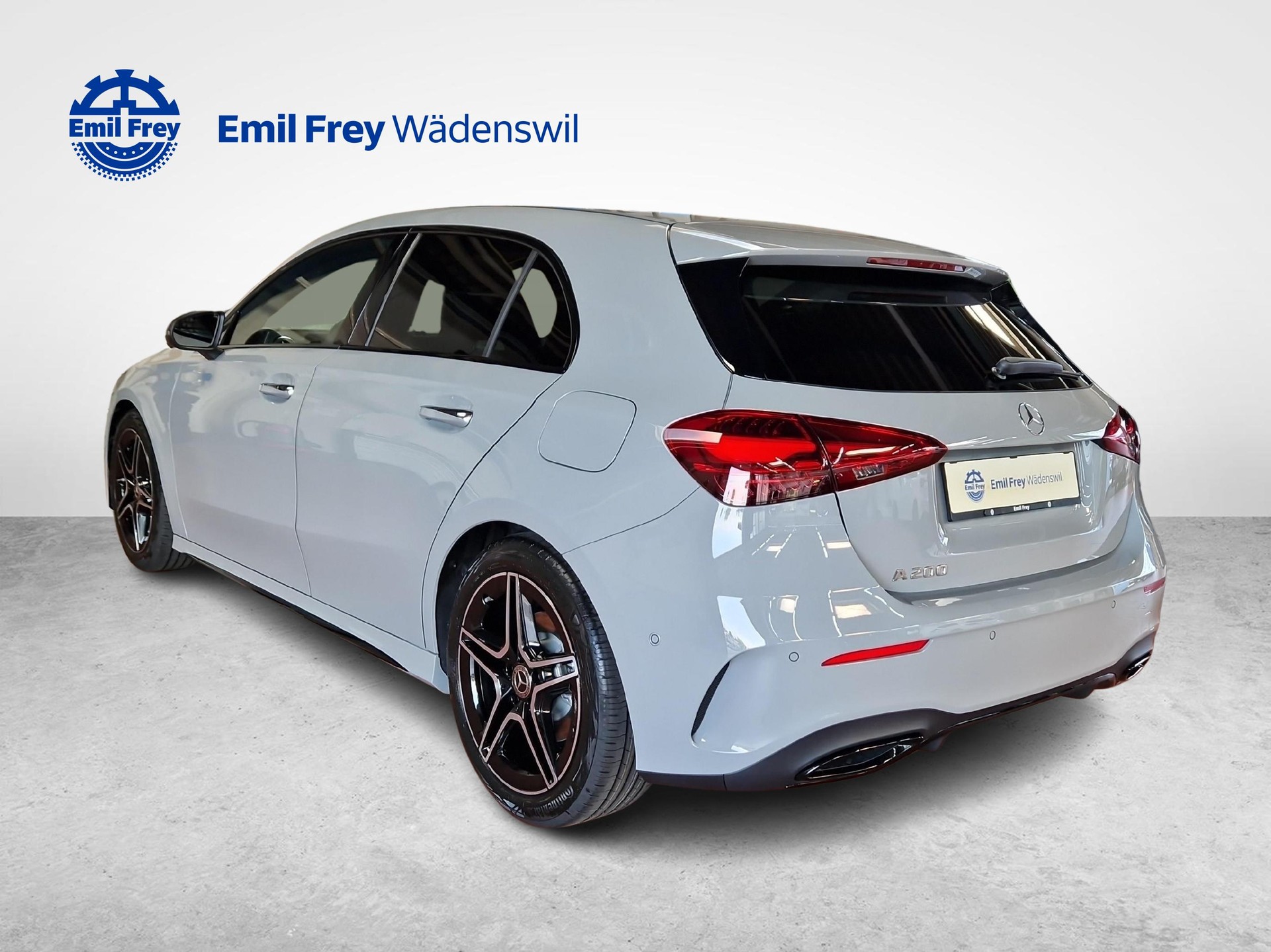 MERCEDES-BENZ A 200 Night Star AMG Line Special Edition-showroom-element-2