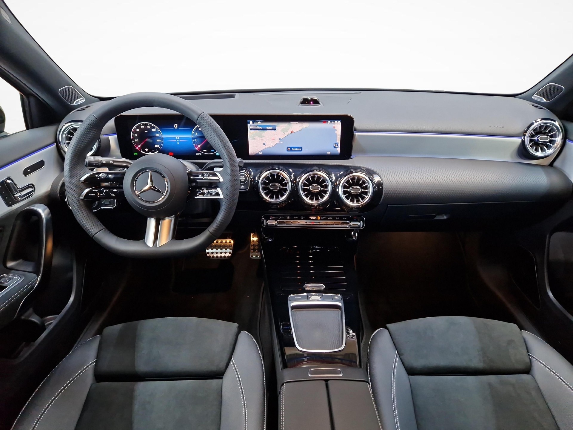 MERCEDES-BENZ A 200 Night Star AMG Line Special Edition-image-5