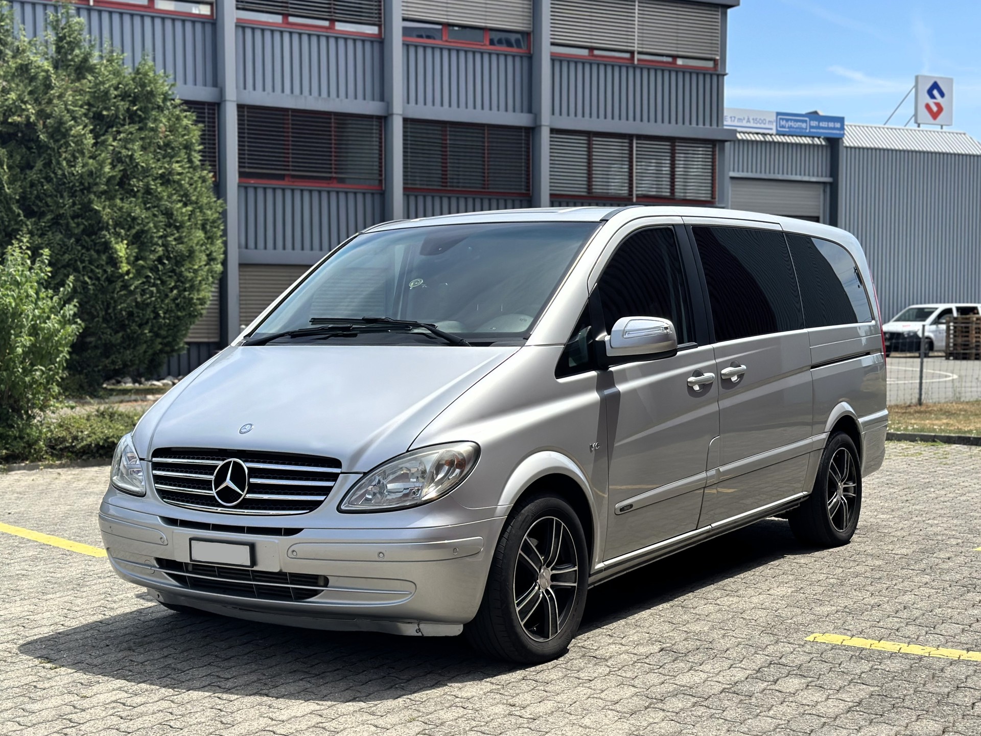 MERCEDES-BENZ Viano 3.0 CDI Ambiente Automat-showroom-element-2