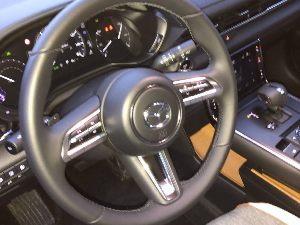 MAZDA MX-30 e-Skyactiv R-EV Advantage-image-5