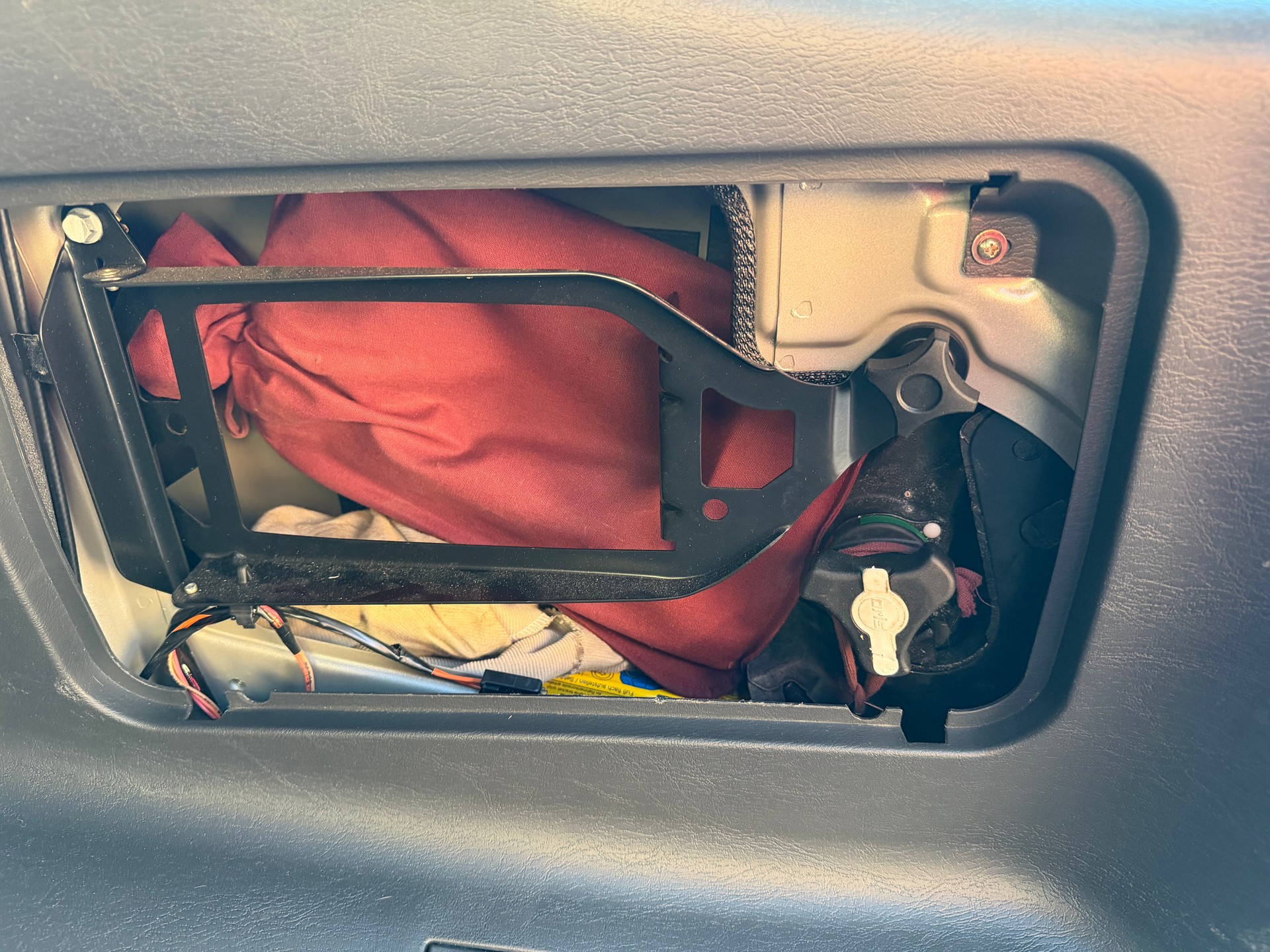 MERCEDES-BENZ ML 320 Automatic CROCHET 2650 KG. ( NEUF)-image-42