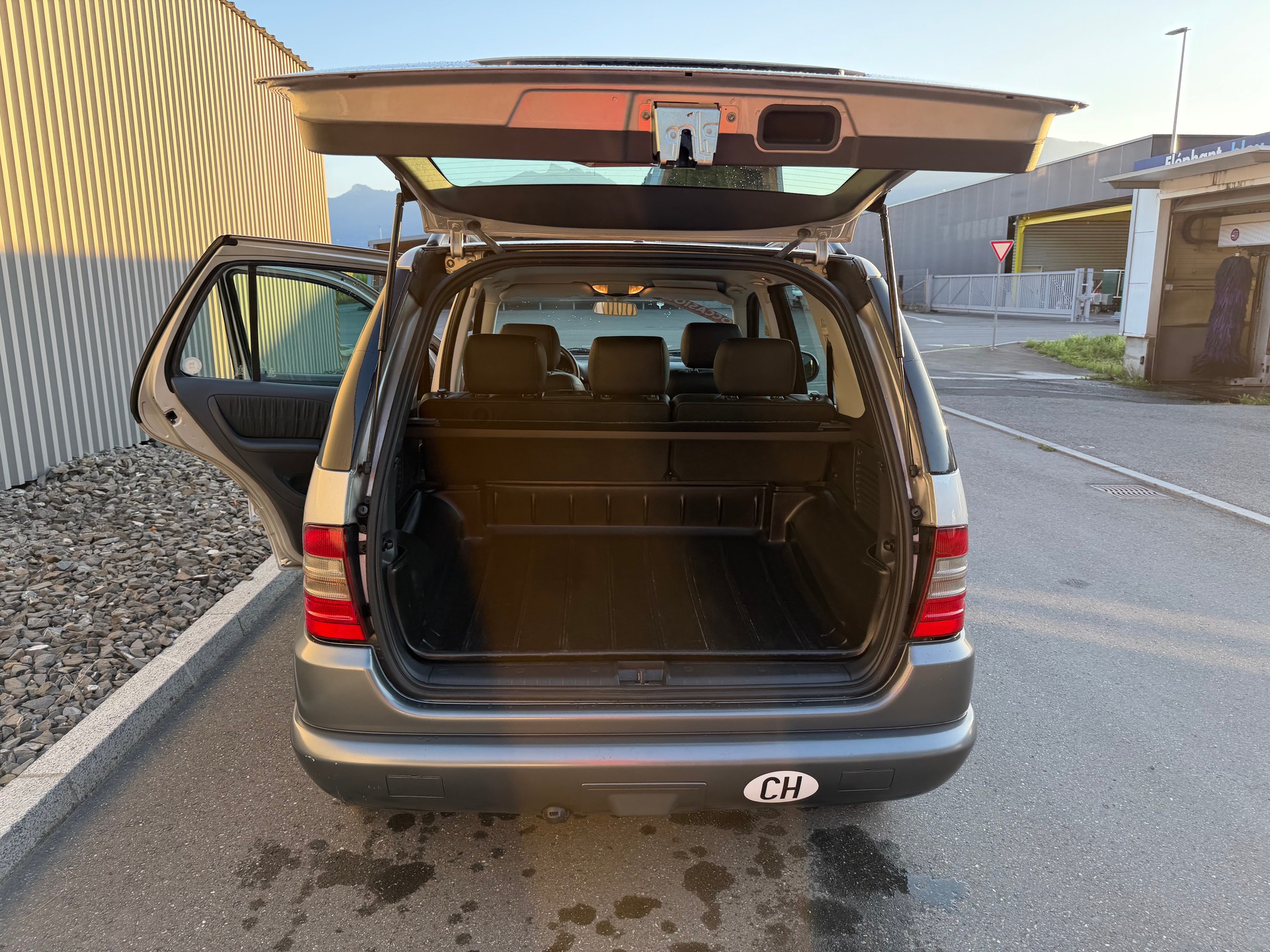 MERCEDES-BENZ ML 320 Automatic CROCHET 2650 KG. ( NEUF)-image-39