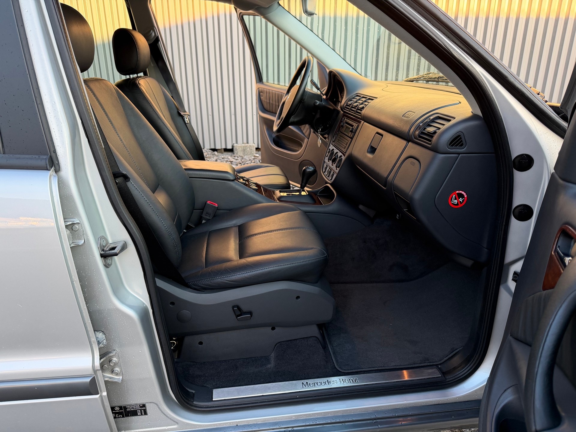 MERCEDES-BENZ ML 320 Automatic CROCHET 2650 KG. ( NEUF)-image-18