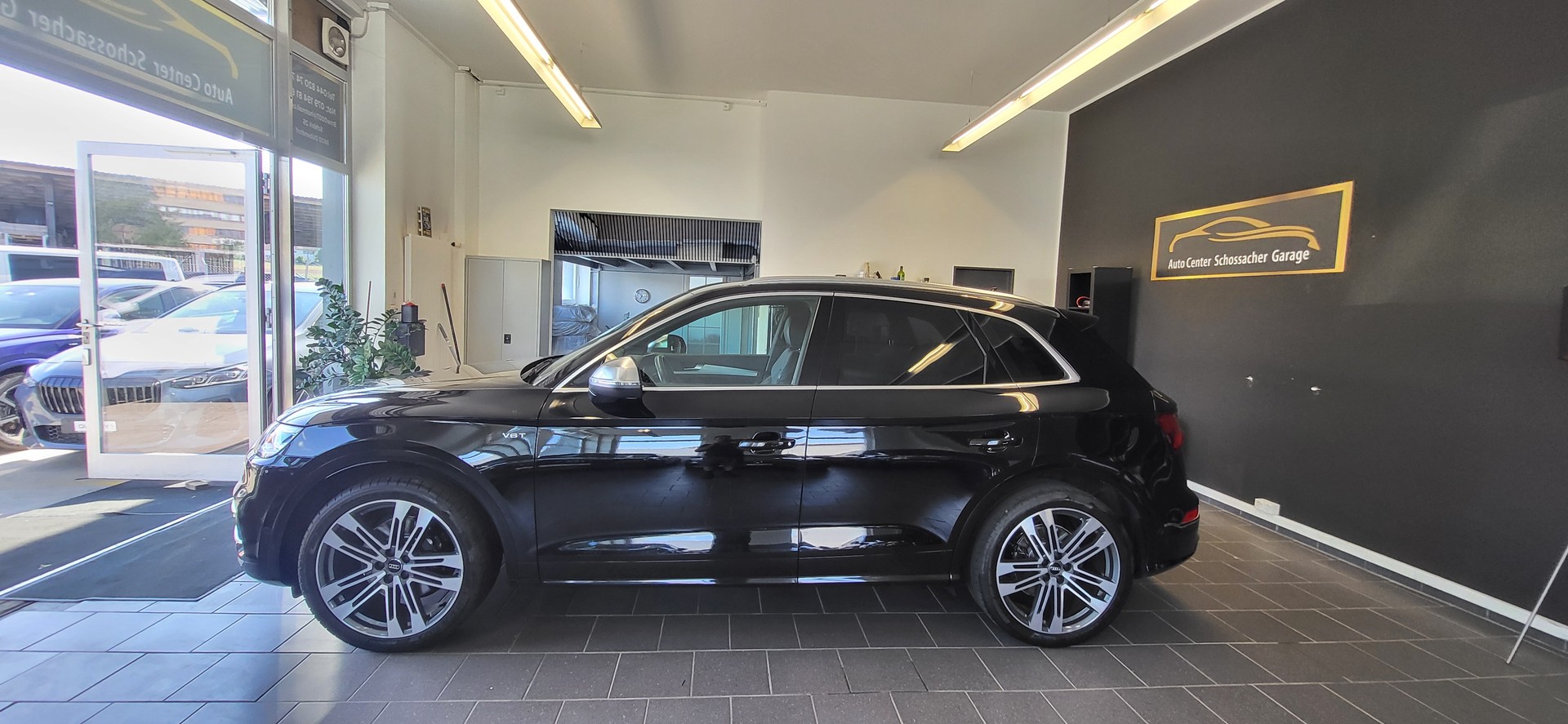 AUDI SQ5 3.0 TFSI quattro S-tronic-showroom-element-3