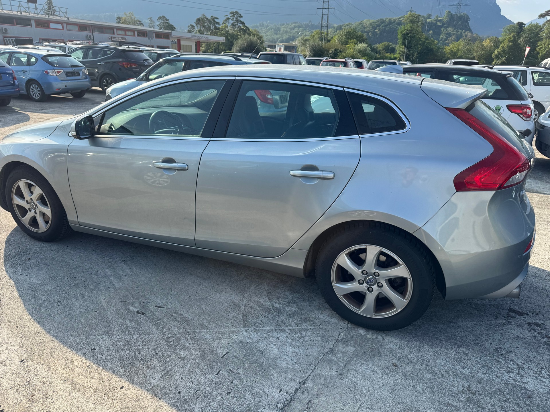 VOLVO V40 T4 R-Design Powershift-image-6