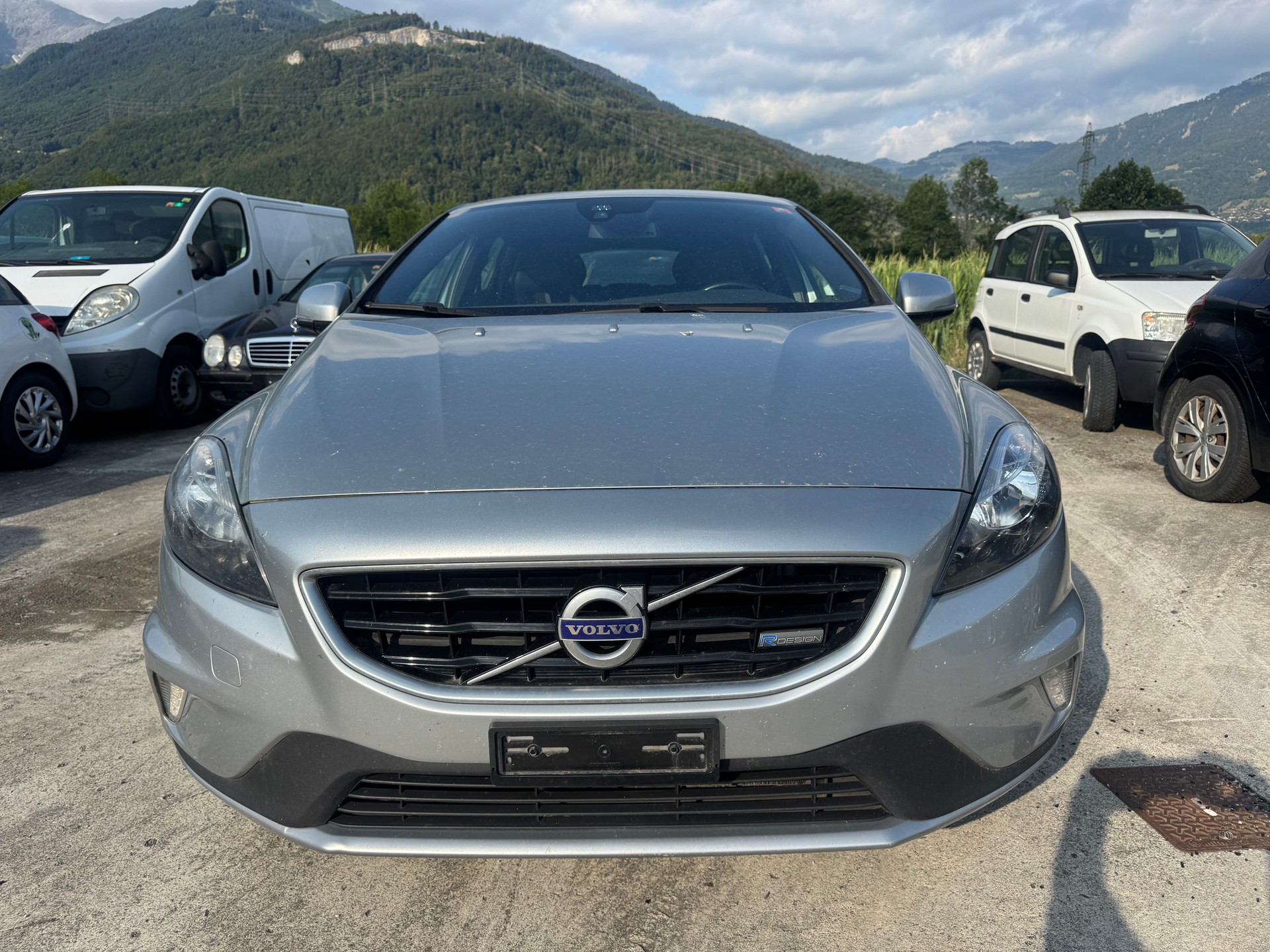 VOLVO V40 T4 R-Design Powershift-image-14