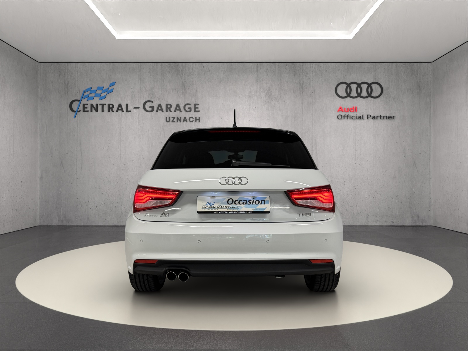 AUDI A1 Sportback 1.4 TFSI Sport-showroom-element-3