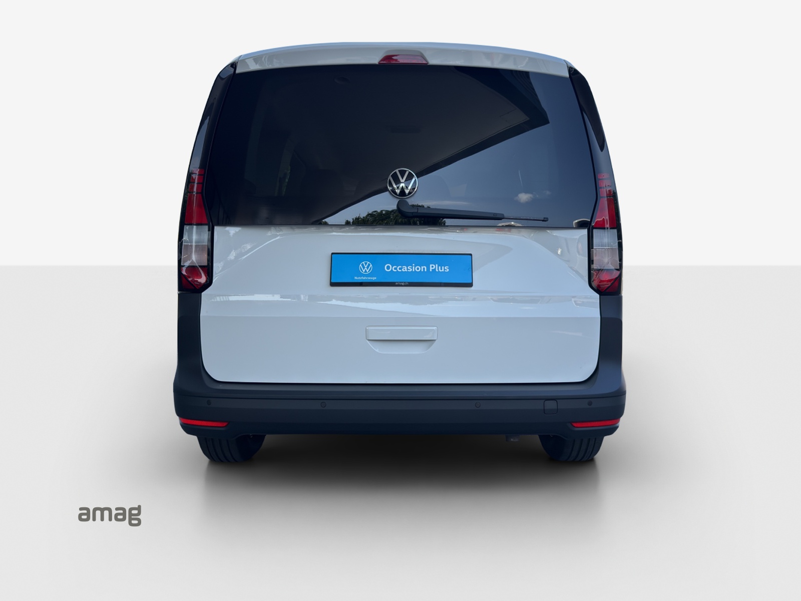 VW Caddy 2.0 TDI-showroom-element-3
