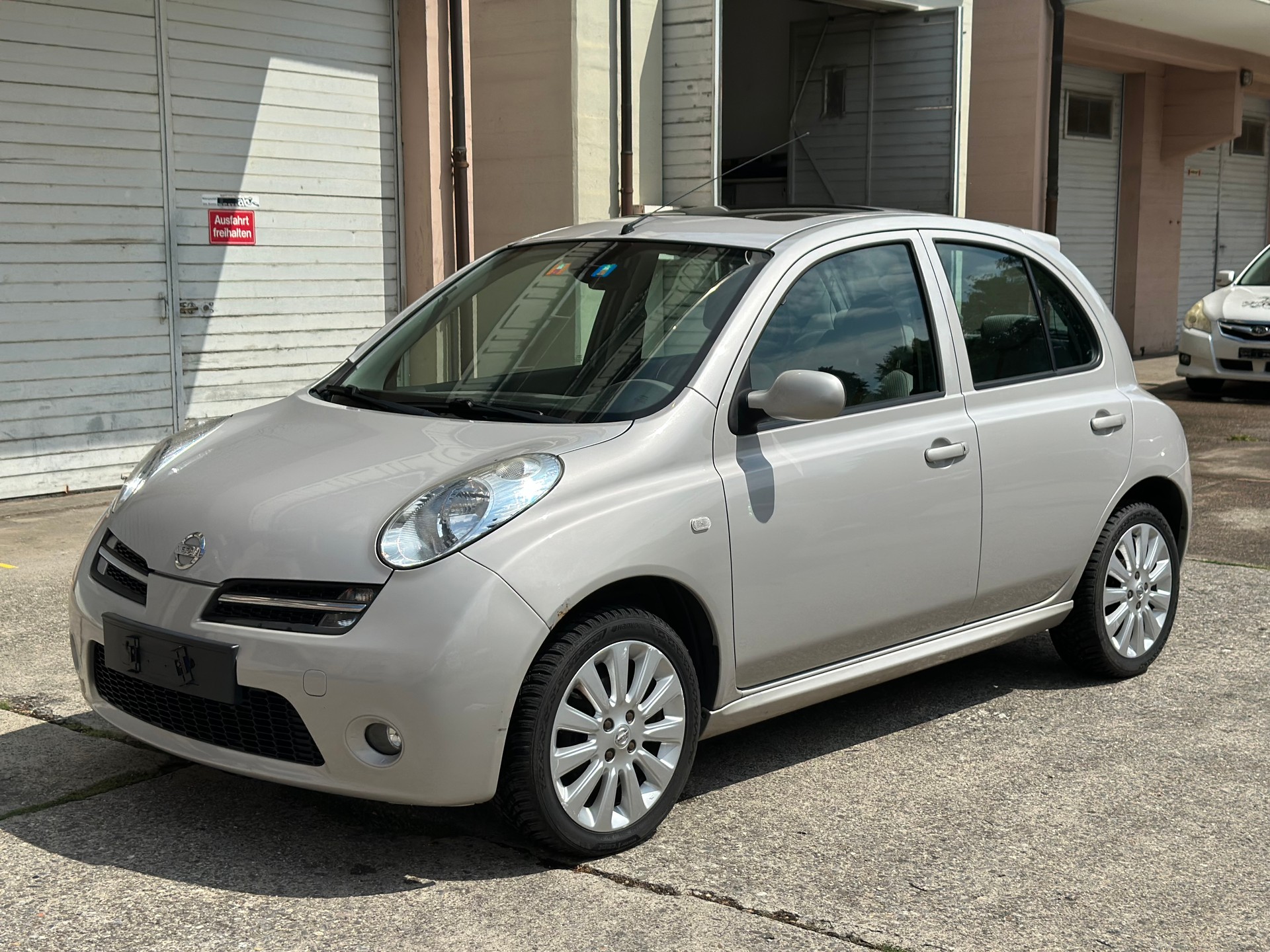 NISSAN Micra 1.5 dCi tekna-image-4