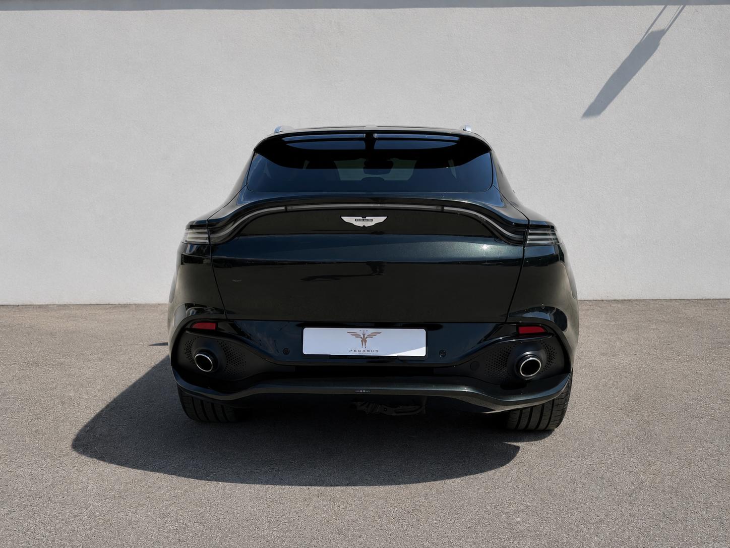 ASTON MARTIN DBX 4.0 V8-image-4