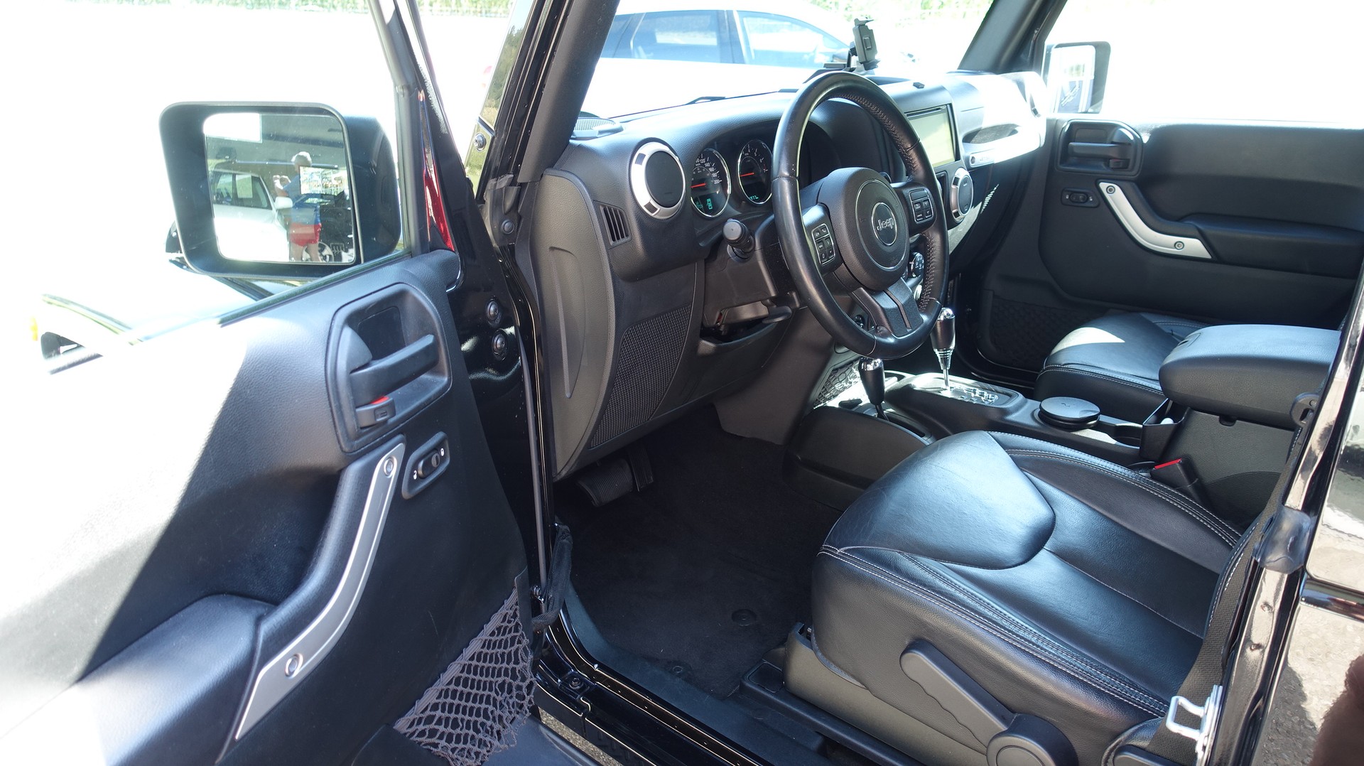 JEEP Wrangler 3.6 Sahara Automatic hardtop-image-8