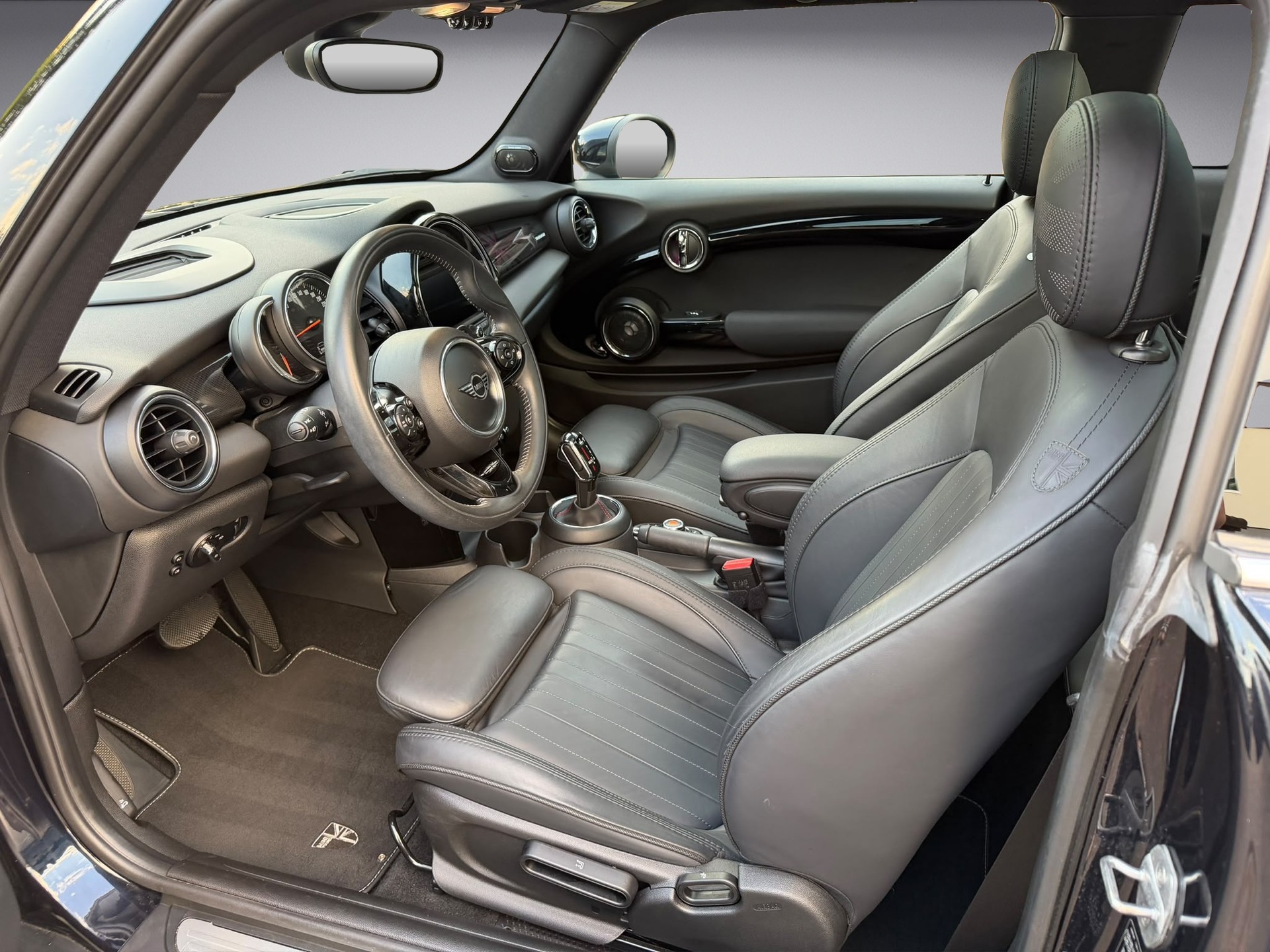 MINI Cooper S Steptronic DKG-image-8