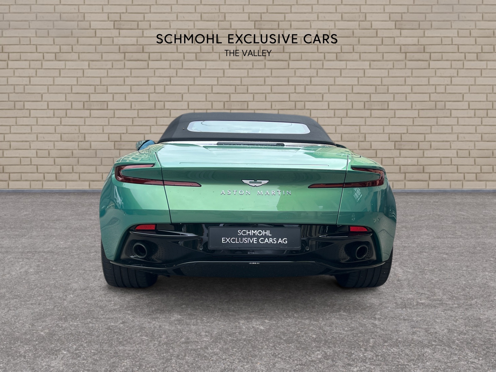 ASTON MARTIN Volante-image-2