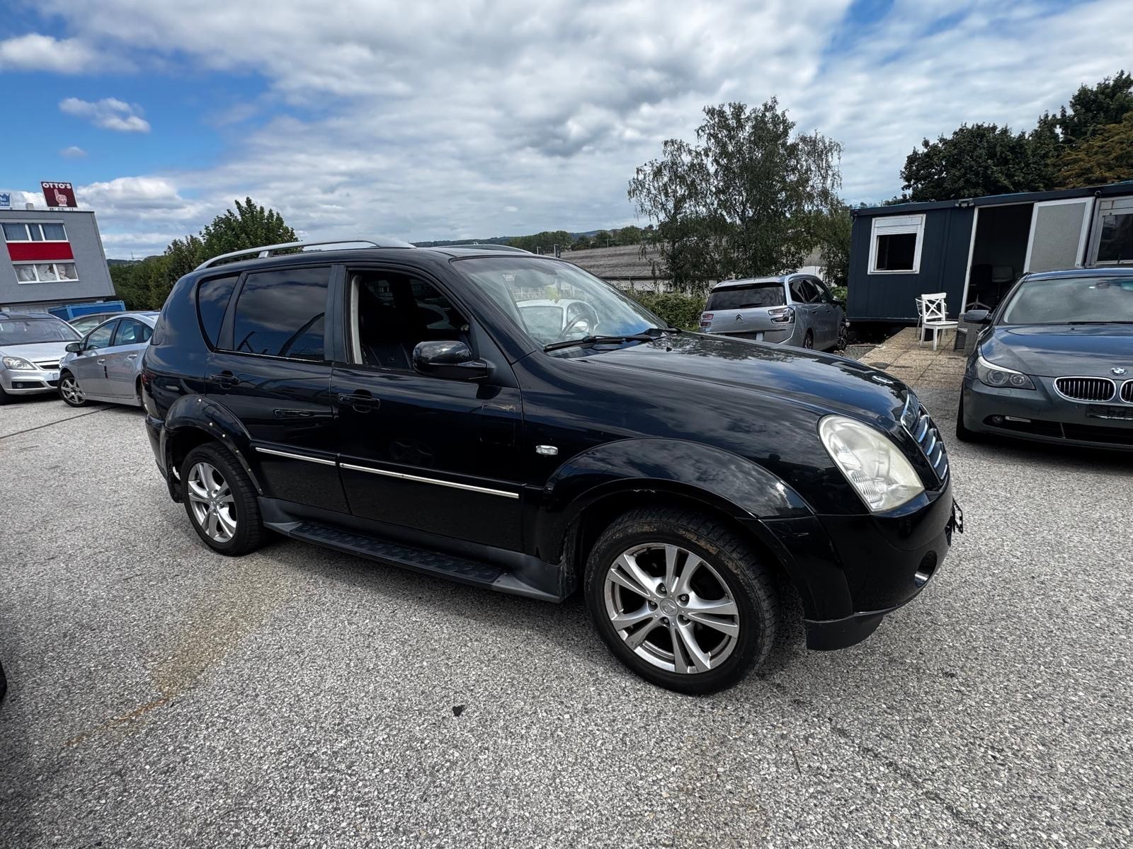 KGM-SsangYong Rexton RX 270 XVT Limited Edition Automatic-image-2