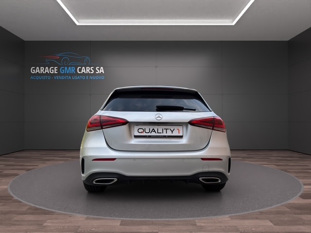 MERCEDES-BENZ A 180 d AMG Line-image-13