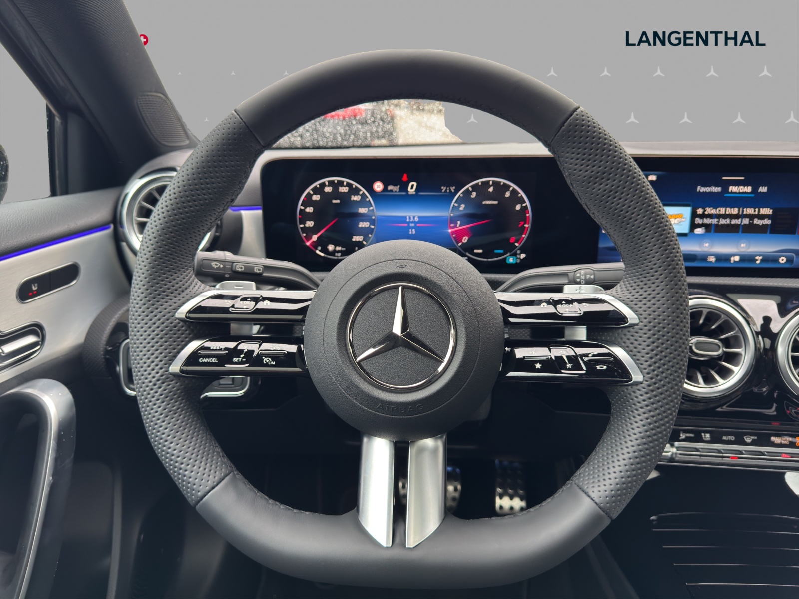 MERCEDES-BENZ A 250 4Matic 8G-DCT-image-9