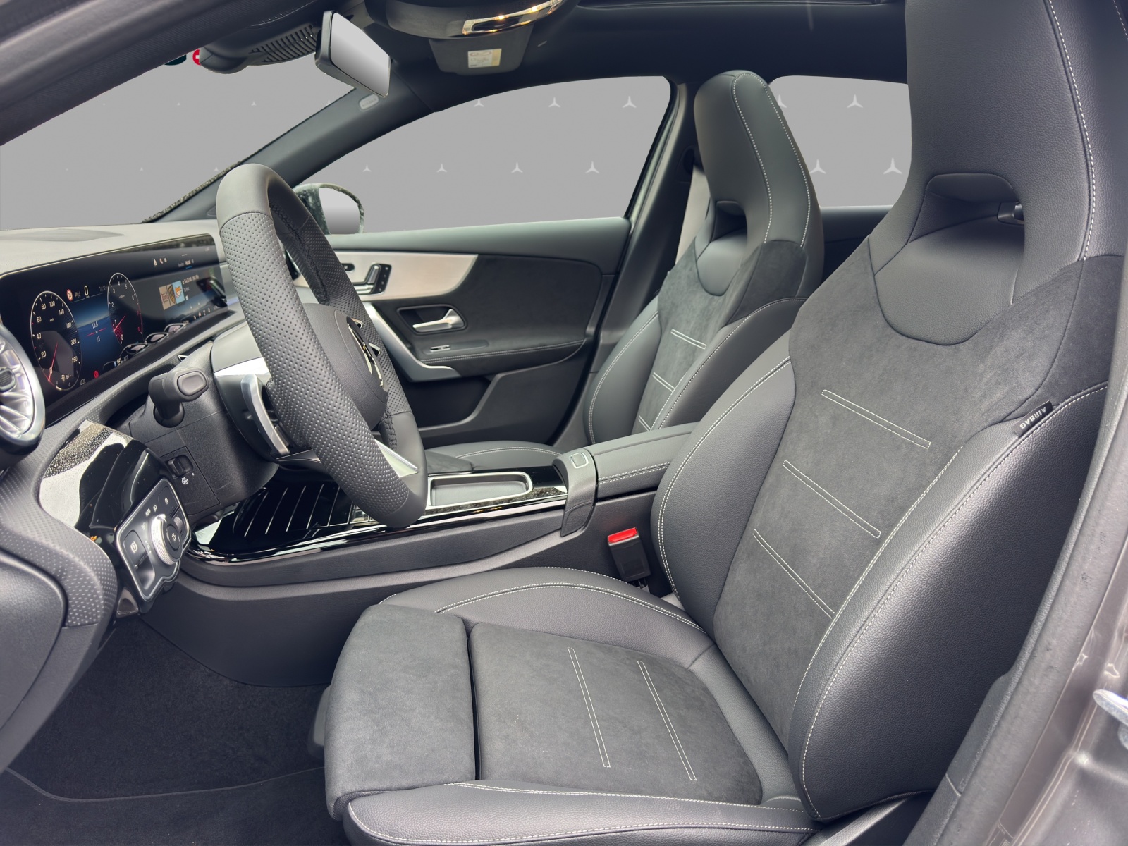 MERCEDES-BENZ A 250 4Matic 8G-DCT-image-7