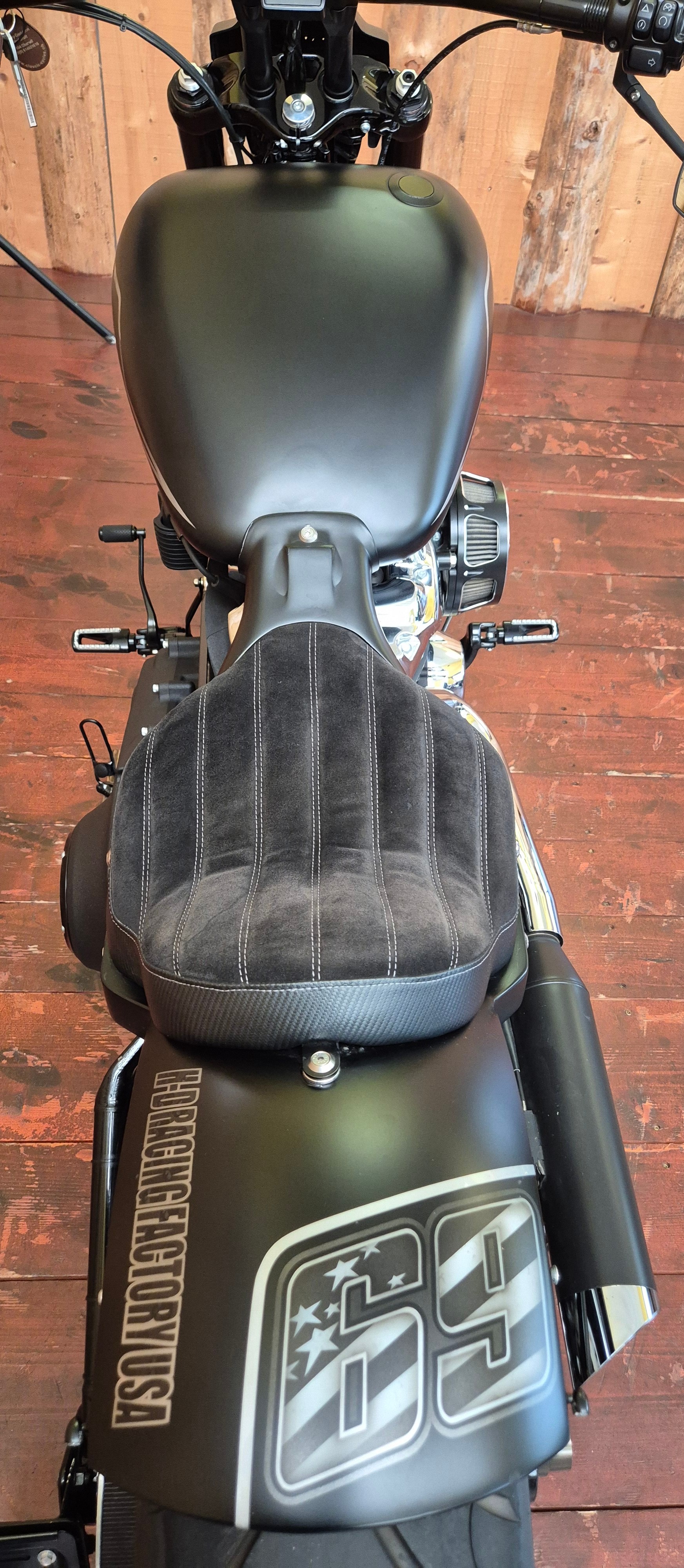 HARLEY-DAVIDSON FXBRS Breakout 114 ABS-image-9