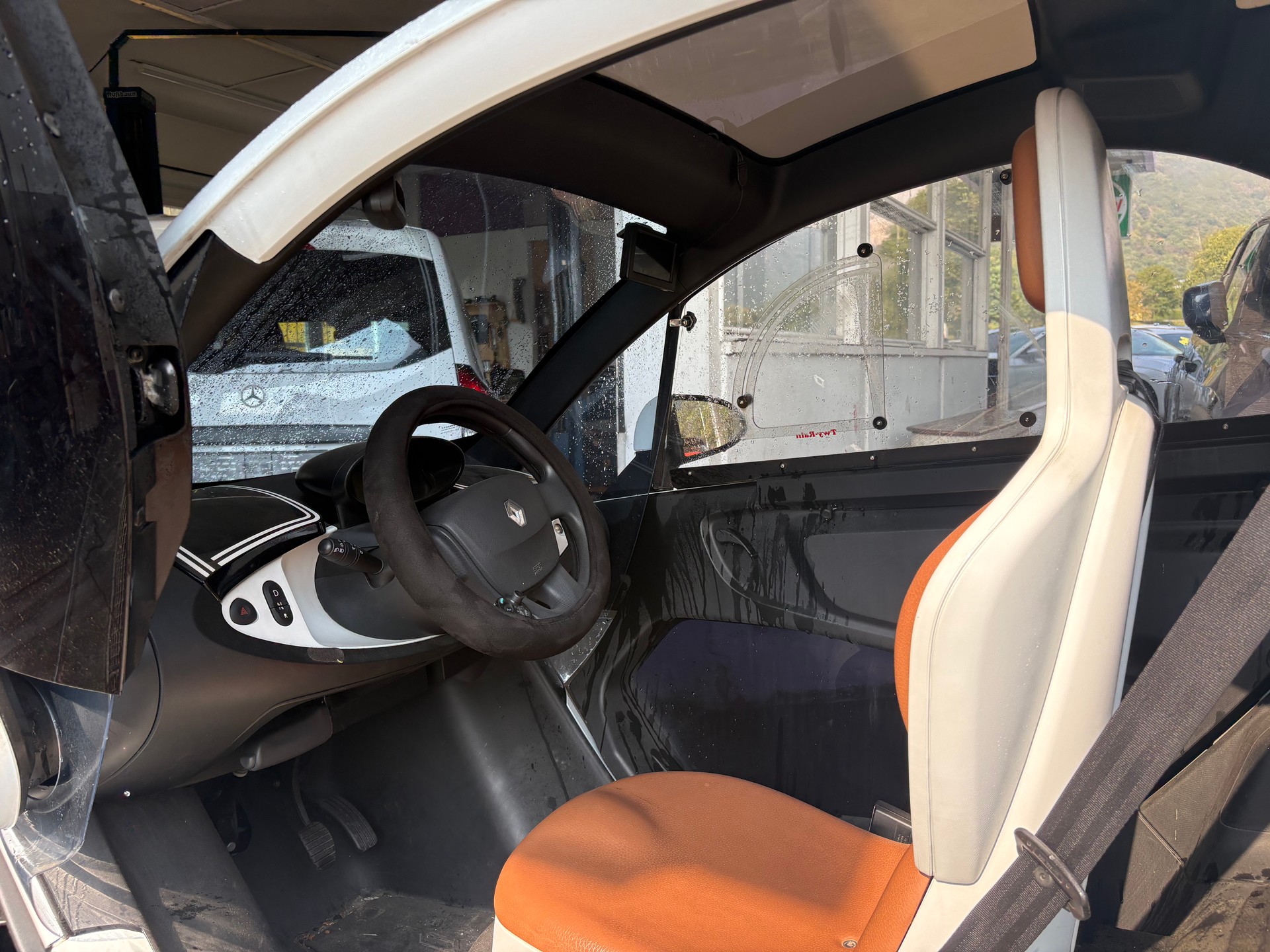 RENAULT Twizy Z.E. Urban-image-6