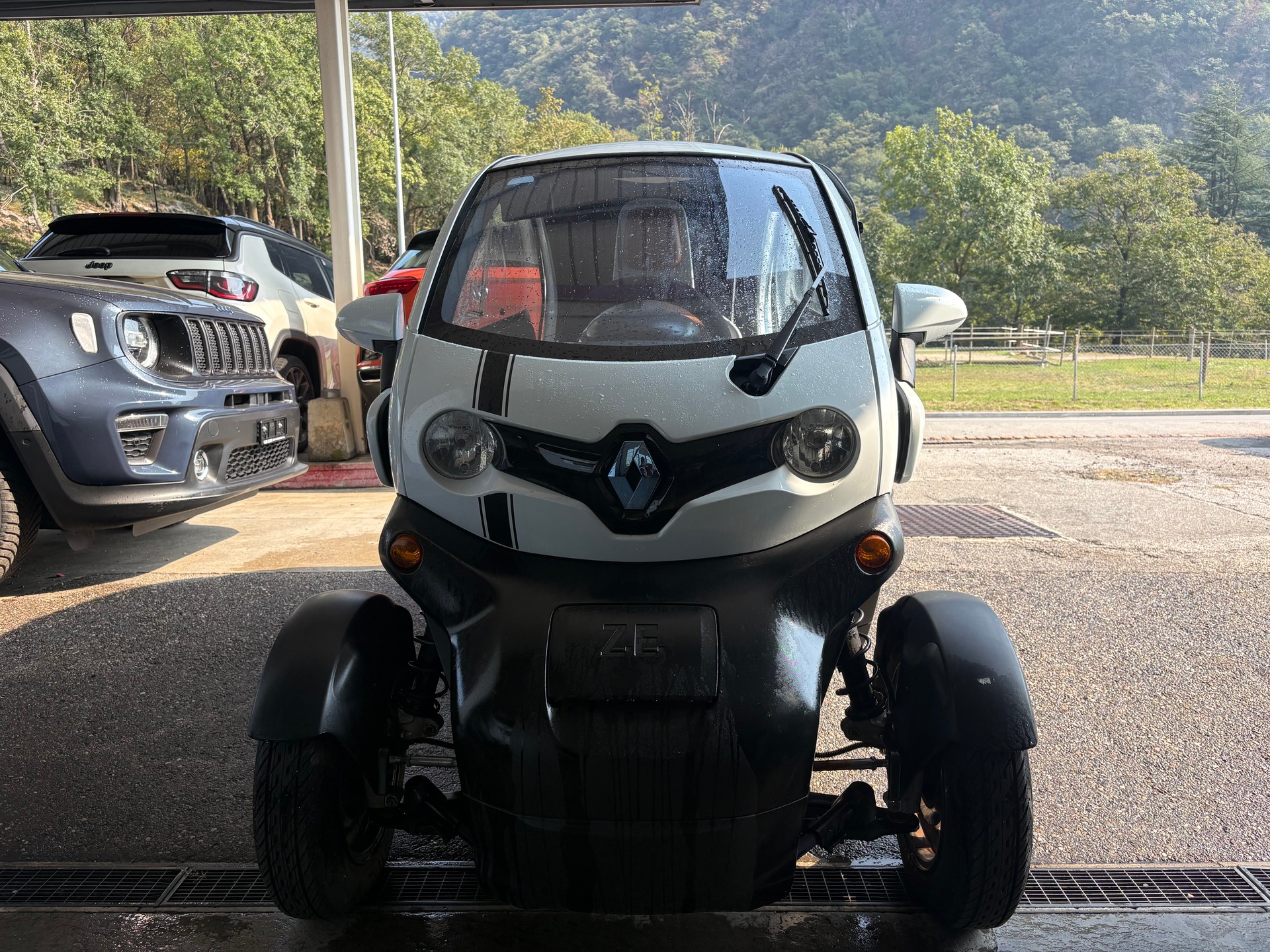 RENAULT Twizy Z.E. Urban-image-1