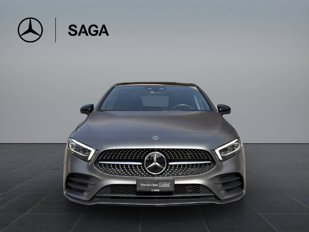 MERCEDES-BENZ A 250 AMG Line 4m-showroom-element-1