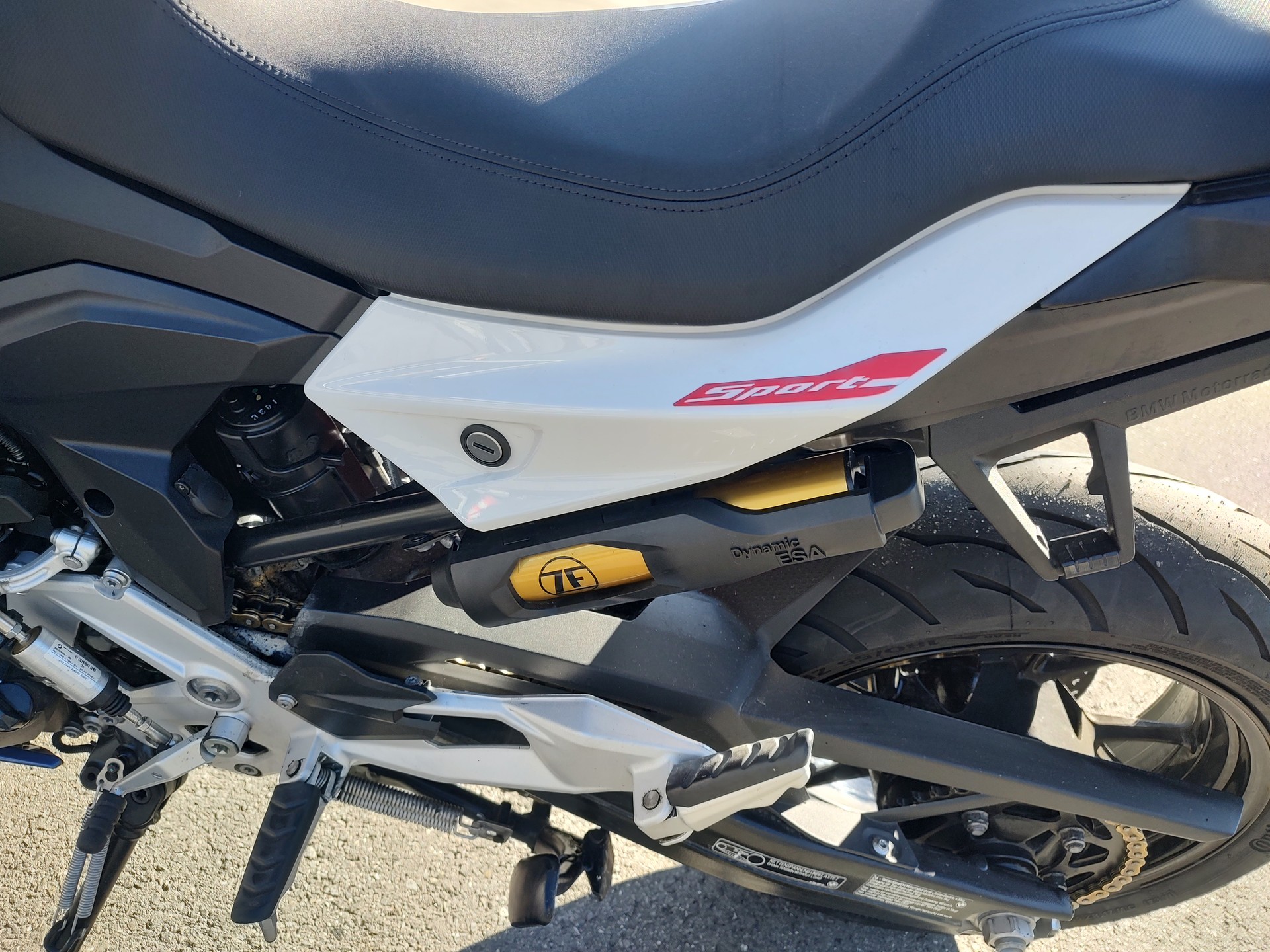 BMW F 900 R ABS-image-4