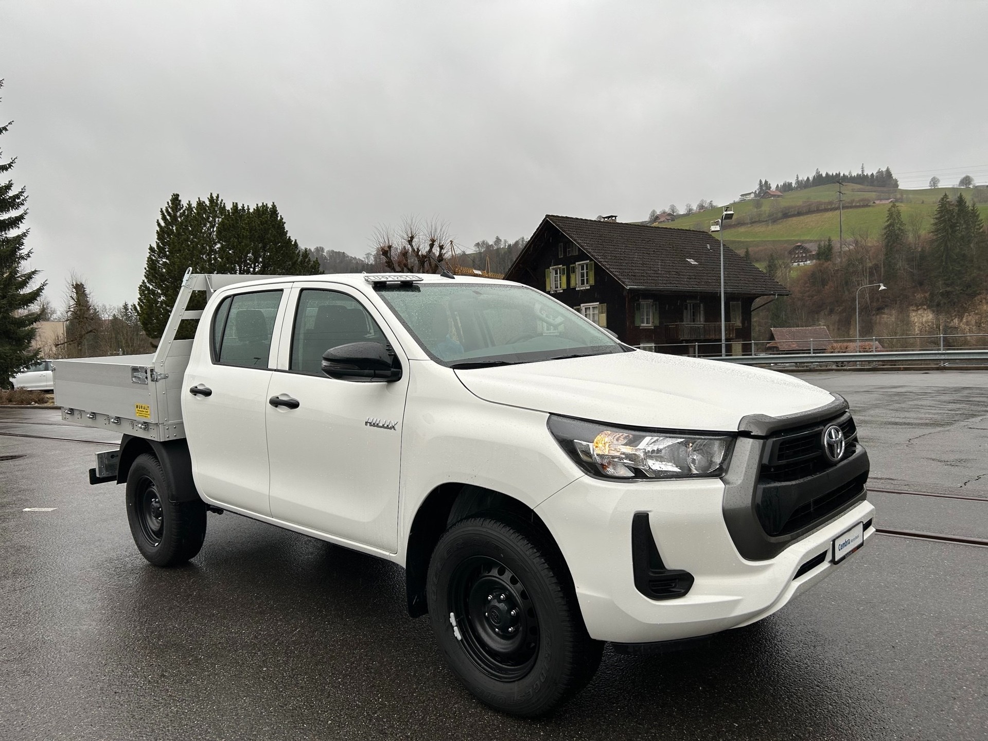 TOYOTA Hilux 2.4D-4D Comfort Double Cab 4x4-image-4