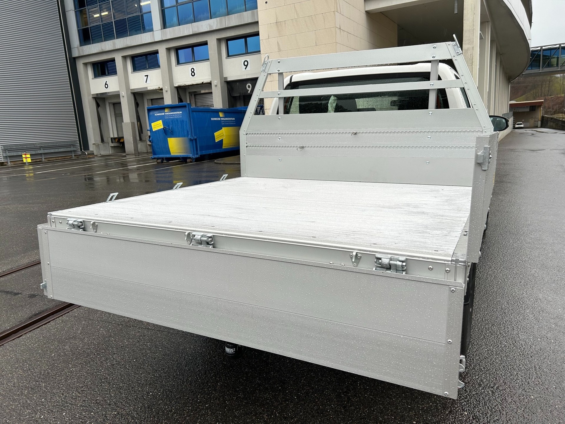 TOYOTA Hilux 2.4D-4D Comfort Double Cab 4x4-image-7
