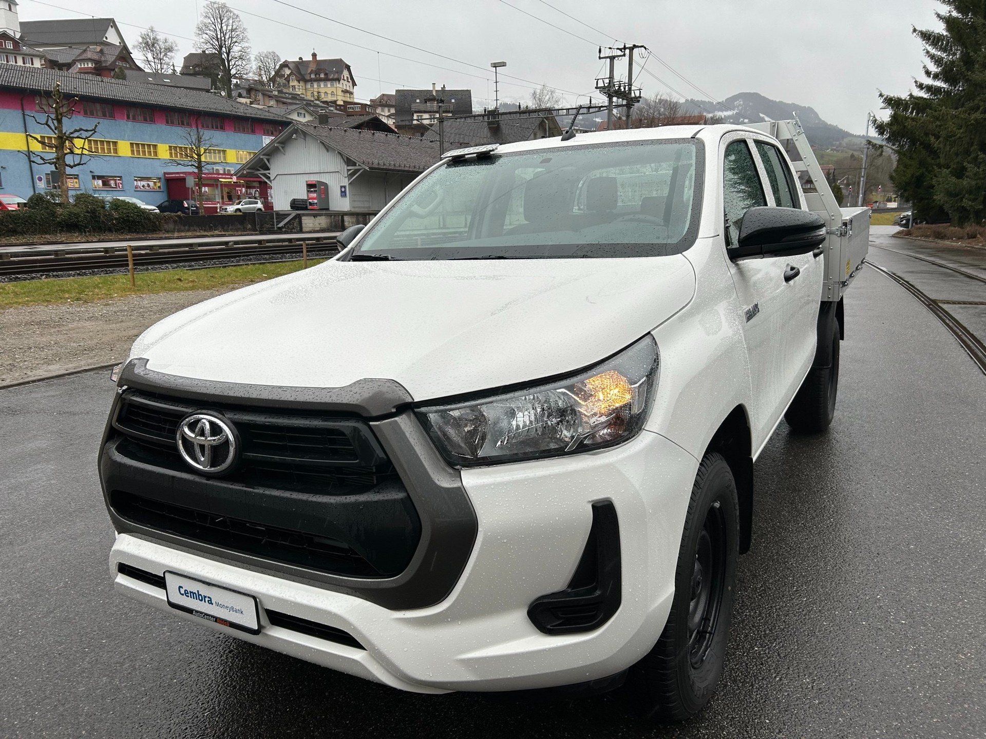 TOYOTA Hilux 2.4D-4D Comfort Double Cab 4x4-image-8