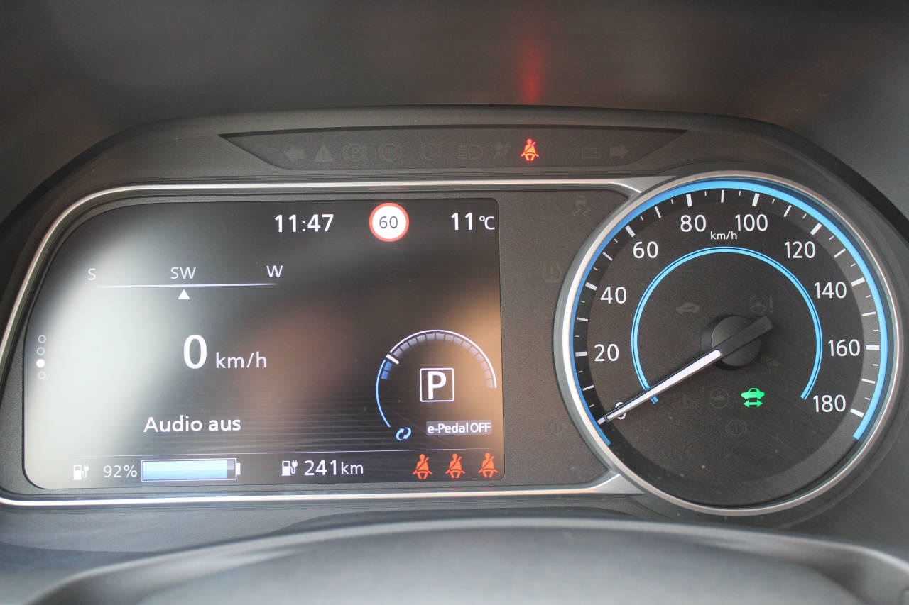 NISSAN Leaf 2.ZERO Edition-image-11