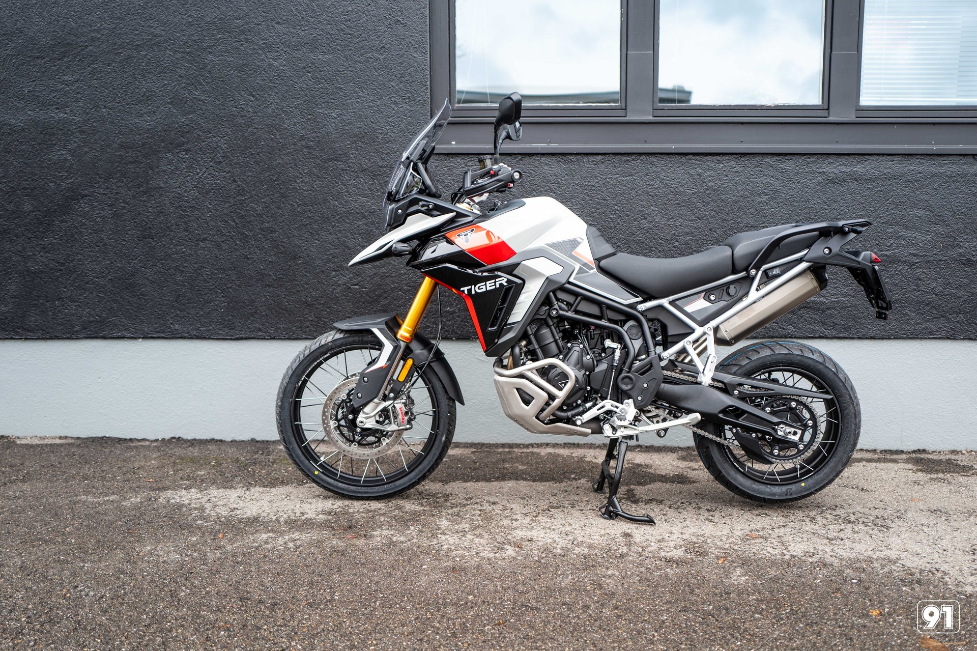 TRIUMPH 900 Rally pro-image-1