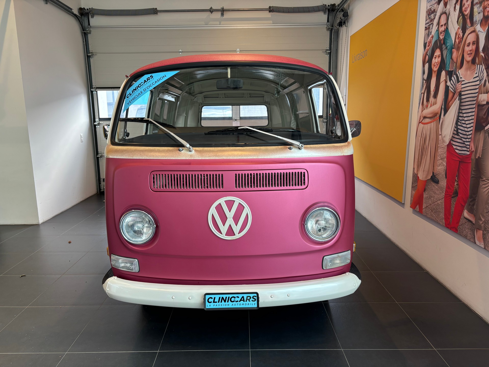 VW T2a-showroom-element-1