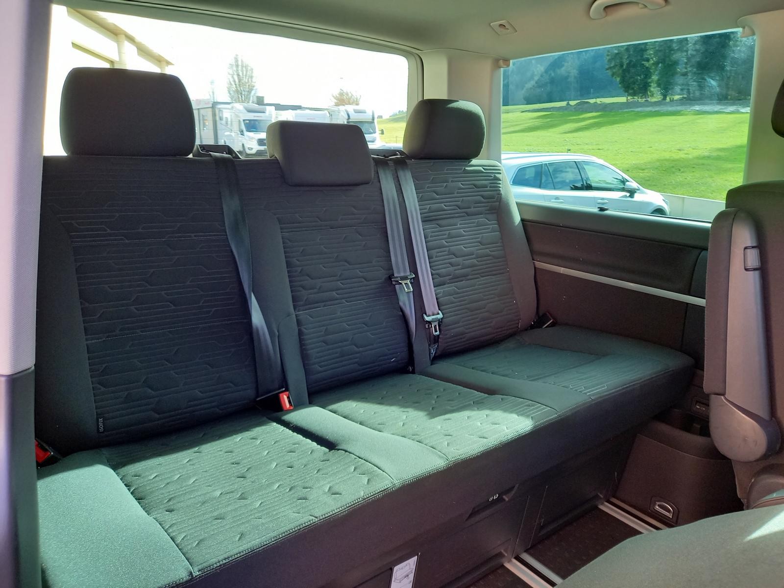 VW T6.1 Multivan 2.0 Bi-TDI Comfortline 4Motion DSG-image-12