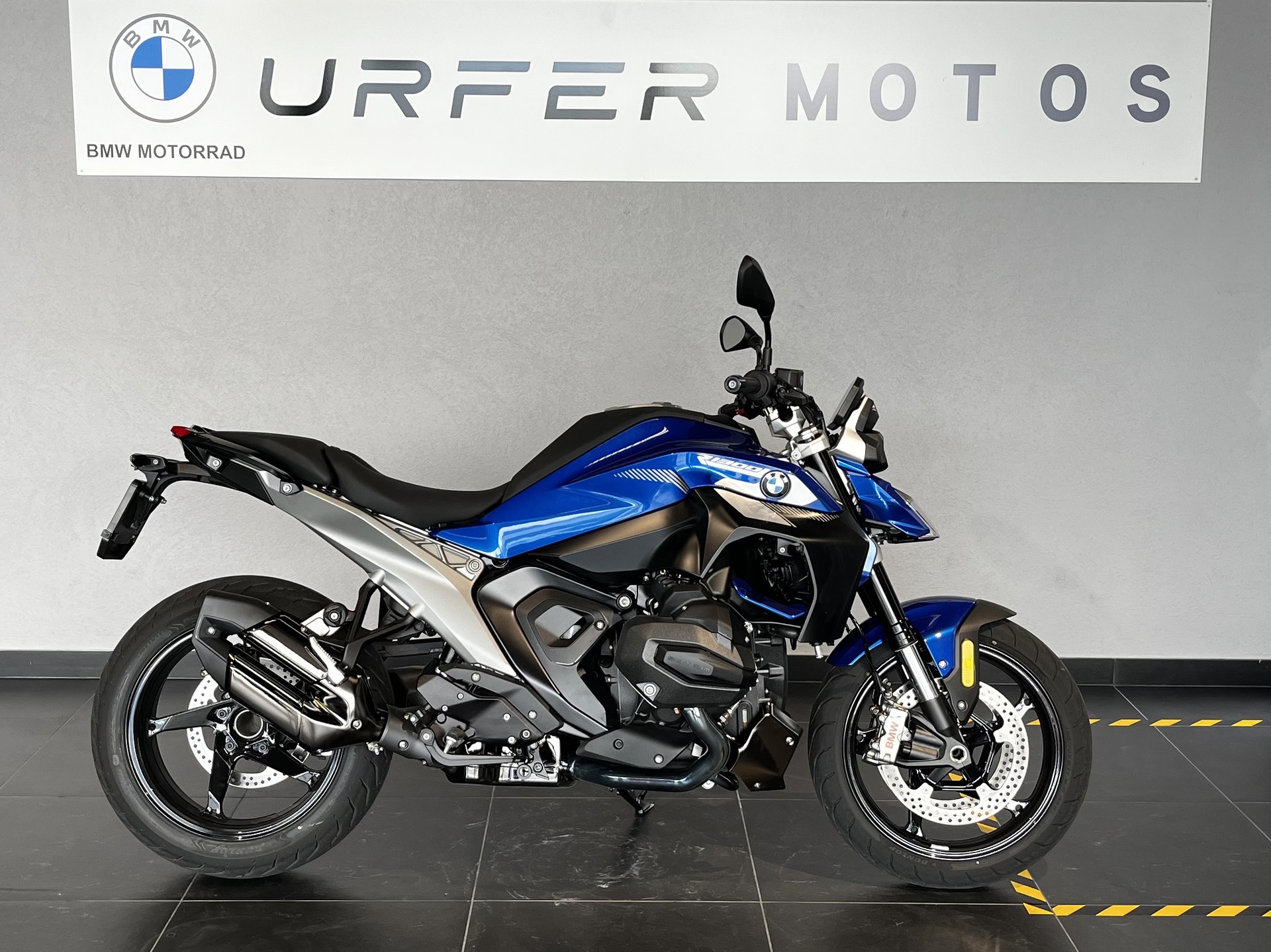 BMW R 1300 R-image-0