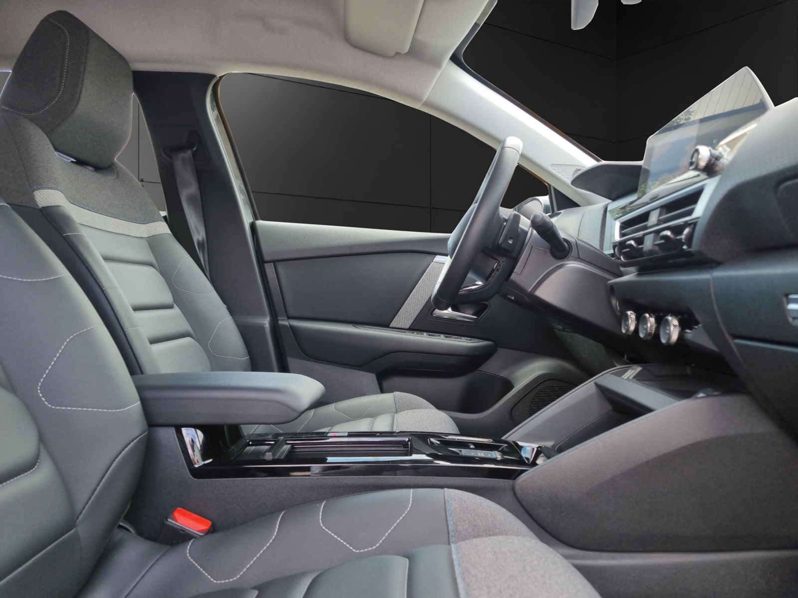 CITROEN C4 X 1.5 BlueHDi Max-image-17