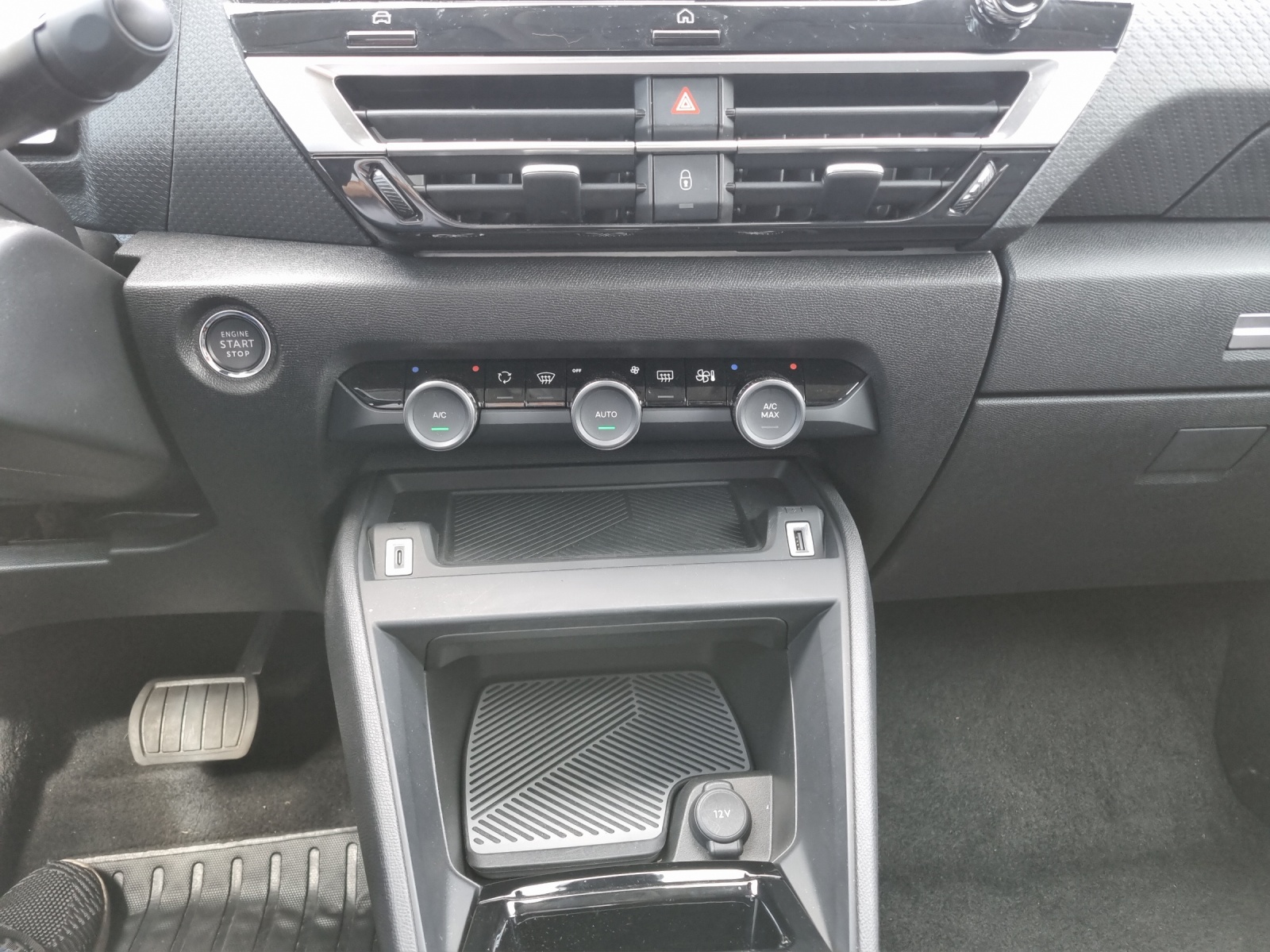 CITROEN C4 X 1.5 BlueHDi Max-image-14