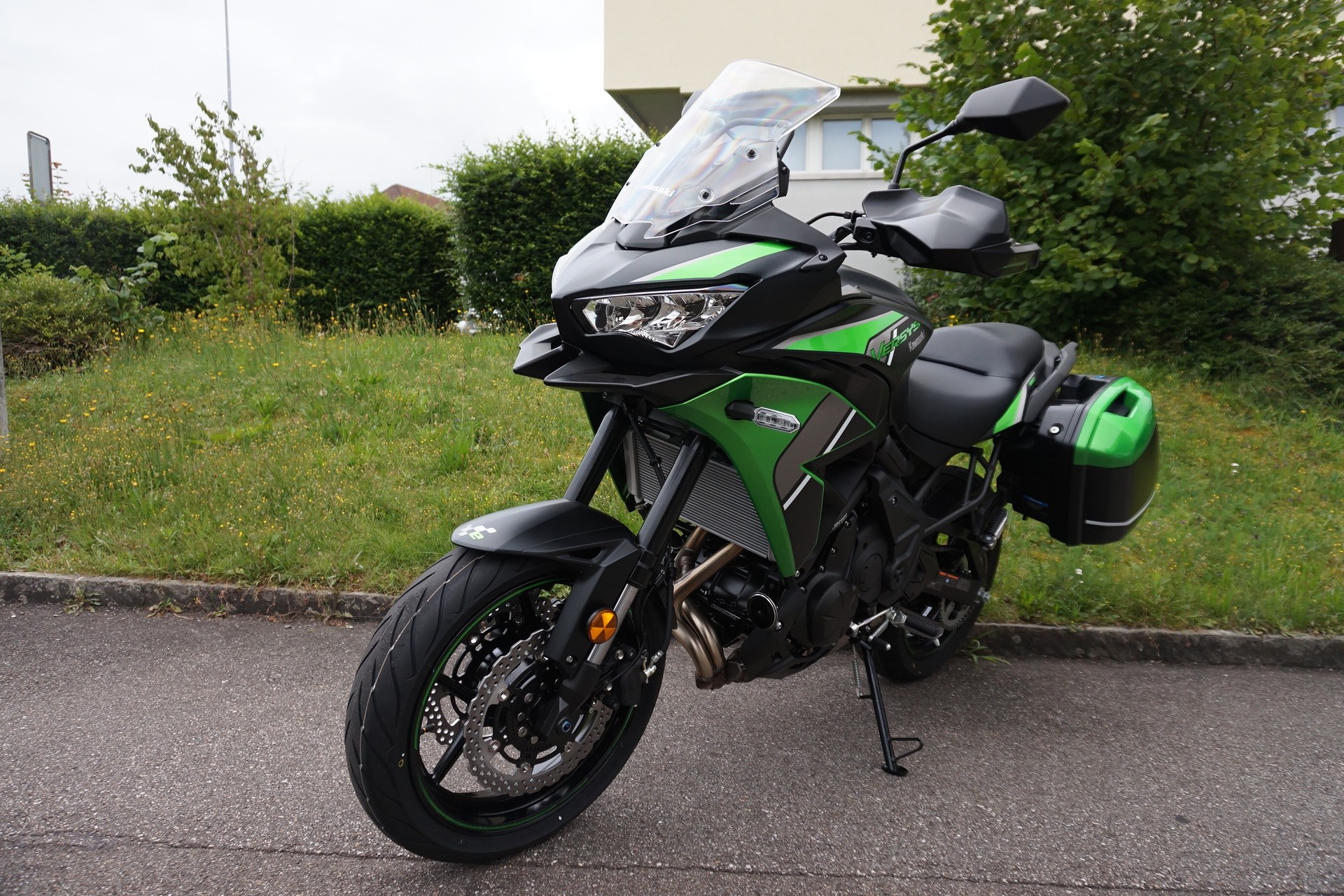 KAWASAKI Versys 650 ABS Tourer (35kW)-image-1