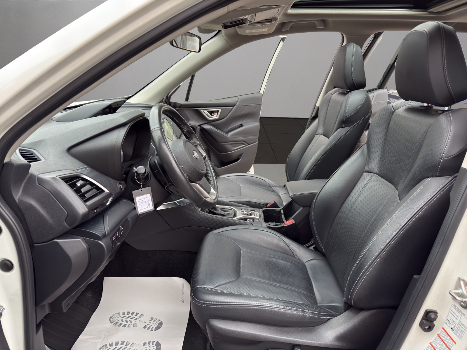 SUBARU Forester 2.0i e-Boxer Advantage Lineartronic-image-8