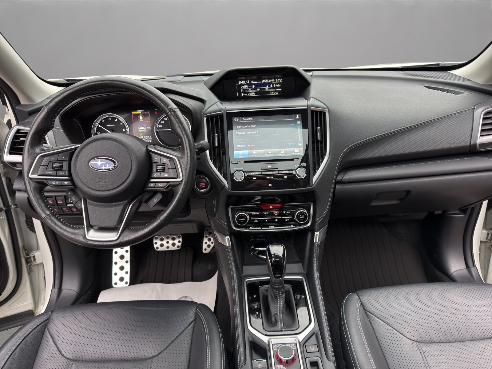 SUBARU Forester 2.0i e-Boxer Advantage Lineartronic-image-9