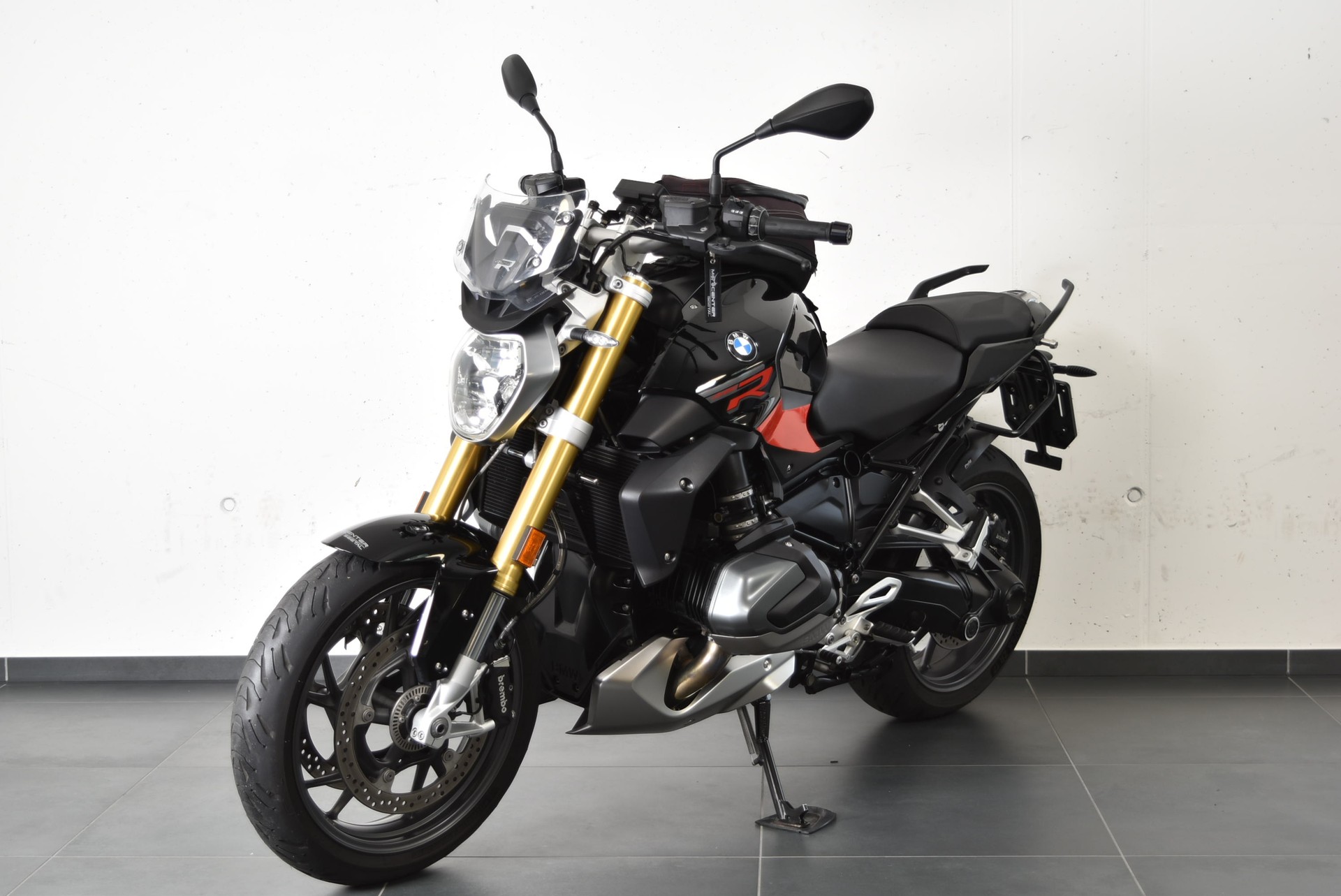 BMW R 1250 R-image-1