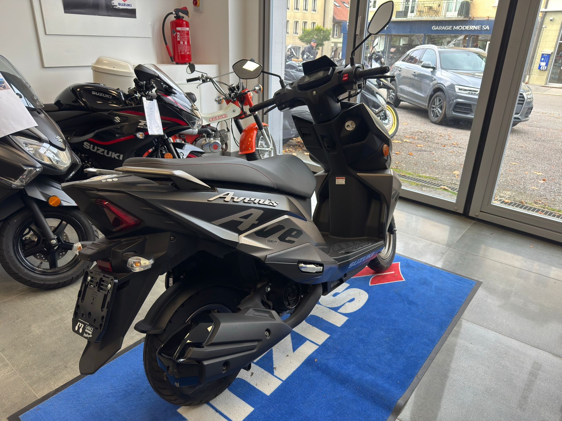 SUZUKI AVENIS 125-image-2