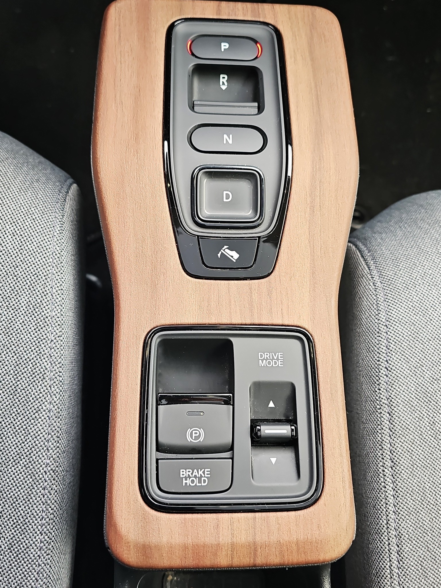 HONDA e-image-26