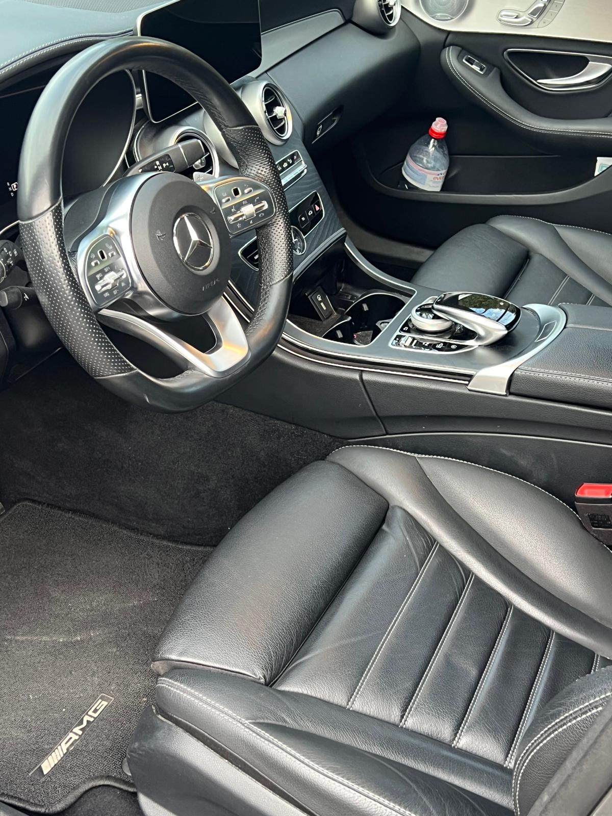 MERCEDES-BENZ C 300 d AMG Line 4Matic 9G-Tronic-image-3