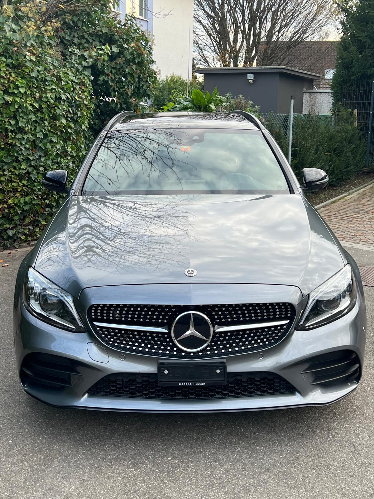 MERCEDES-BENZ C 300 d AMG Line 4Matic 9G-Tronic-image-2