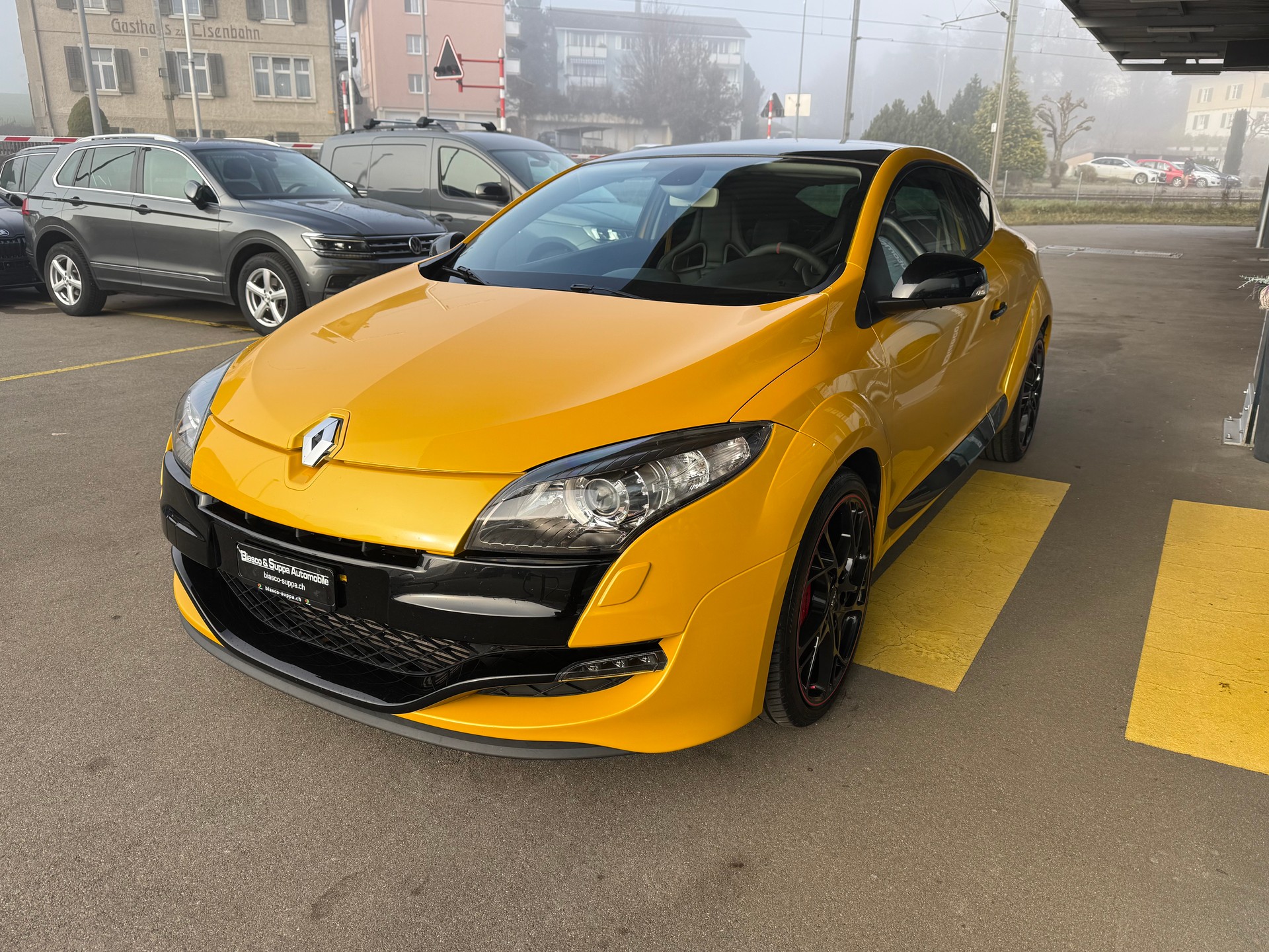 RENAULT Mégane Coupé 2.0 16V Turbo Trophy RS-image-2